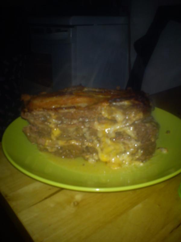 5941Holly's tweet photo. @EpicMealTime <3. Made! BACONand CHEESE meat loaf. !!!!! <3. So much BACON <3 ! So much CHESSE! But soooo good. http://t.co/oWPdv8g8
