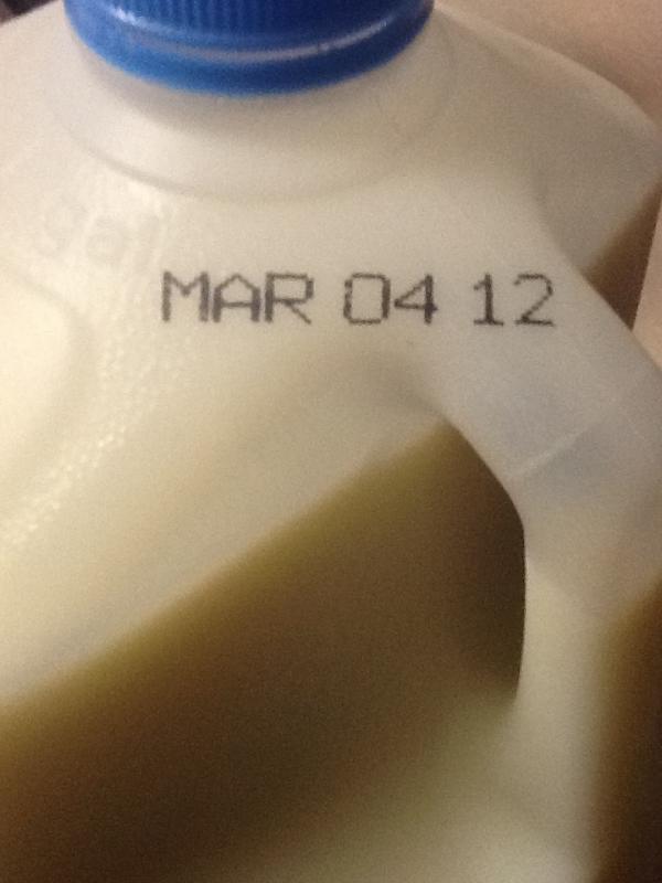Shelltuck7's tweet image. I just saw when my milk expires...! @ArmyWives #cantwait