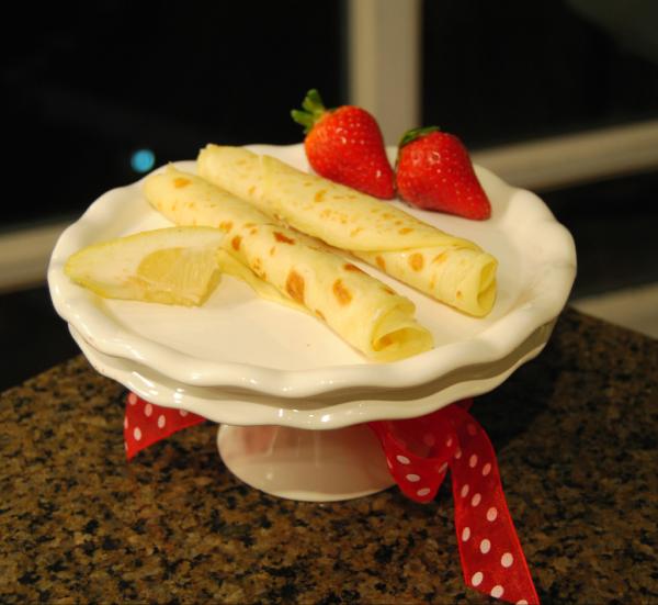 OWJO's tweet photo. Happy Pancake Tuesday everyone! What is your favourite topping? Savoury or sweet? http://t.co/OC0vPPKH