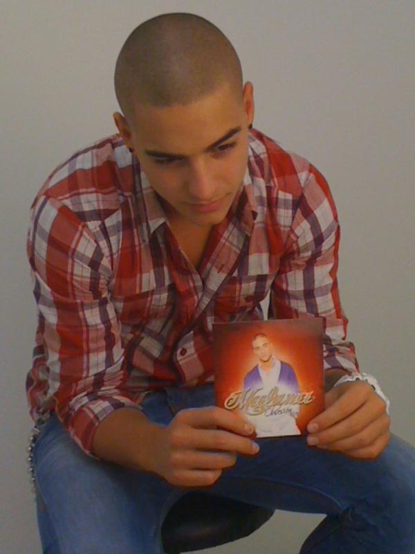 maluma's tweet image. Te convertiste en mi adicción ven y calma esta #obsesión  #tourmagia2012