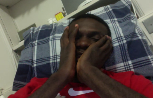 littytitty__'s tweet image. &quot;im eating sugar cus sugar is sticky &amp; it&apos;ll keep my face from falling off&quot; -@naijaslongji #highlogic