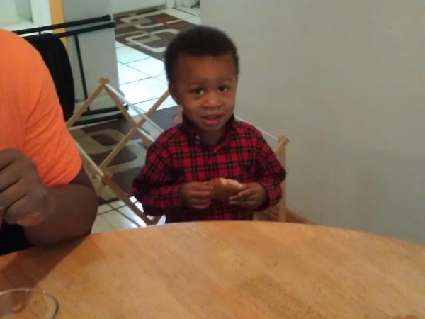Mr_Bolo's tweet photo. @MrSmoothKr3w son took my chicken pattie http://t.co/cW63vOAo