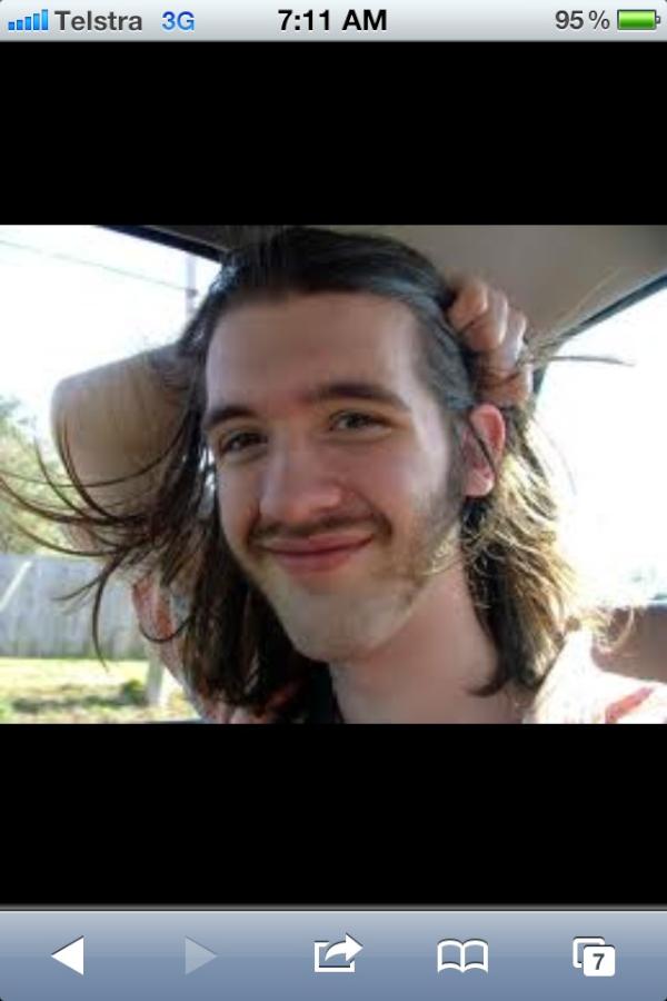 @tazzidazzi <a href="/Alphanumeric_/">X_Tools</a> <a href="/Gdunnie/">GNE Dunnie</a> <a href="/chrismasten7/">.</a> this is sebs European twin #peoplethatremindmeofyou