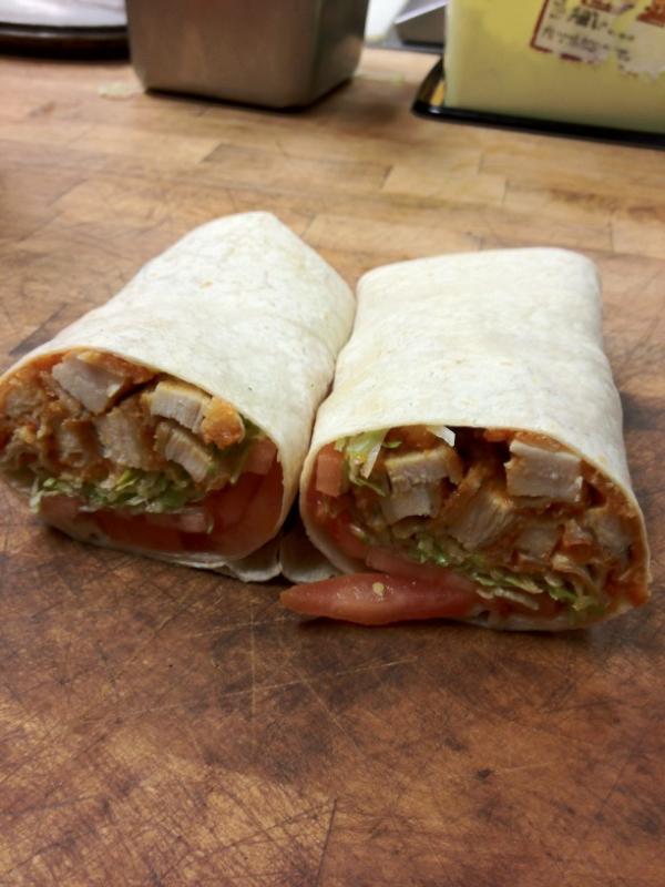 cliff_pd's tweet photo. Buffalo chicken wrap http://t.co/UgIlBClJ