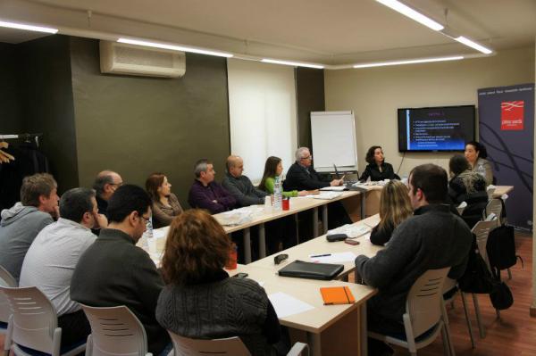 PerezSarda's tweet photo. A Pérez Sardà expliquem les principals novetats de la #reformalaboral als nostres clients. http://t.co/rJHYbTdZ