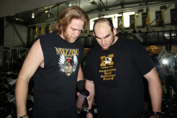 MartinaDelBonta's tweet image. Ooohh that's mean!!! LOL RT @KatLucchesi: @elvisfisher72 #6thYearProblems