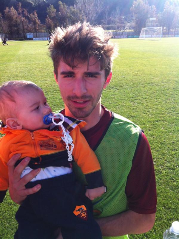 momyssima's tweet photo. @FabioBorini31 grazie fabio http://t.co/1fu9x7P1