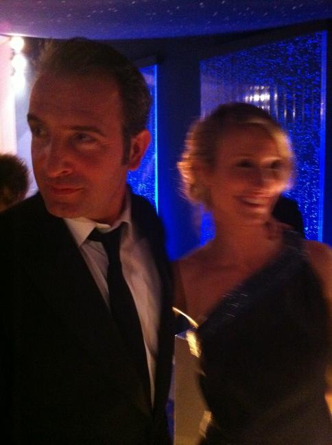 Alexandra_Lamy's tweet photo. Avec @JeanDujardinOff #cesar2012 #Cesar2012inside http://t.co/4f3CP91T