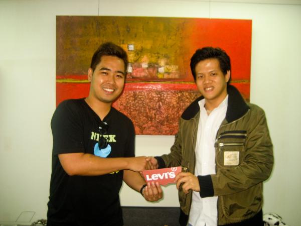 nivekzeuqracne's tweet photo. finally got my gcs!!! thanks again @FTWMagazine and @LevisPhil for the #GoForth contest! http://t.co/rwPkwBZX
