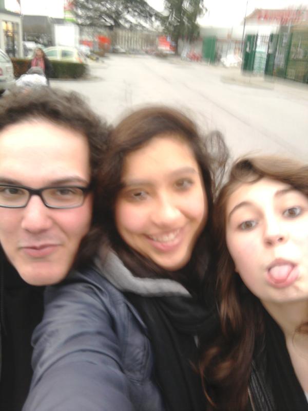sas_red's tweet photo. with Morgan and @RebelRoads http://t.co/TPXInZ0M