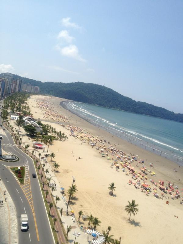 katiavitale's tweet photo. Tomando uma geladinha com este visual. Hummmmm chato viu! http://t.co/KQt2bvro