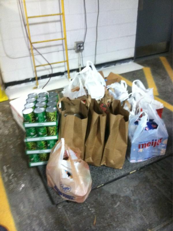 sikhworks's tweet photo. All the food we gathered :) #SWdetroit http://t.co/bY5cecVT