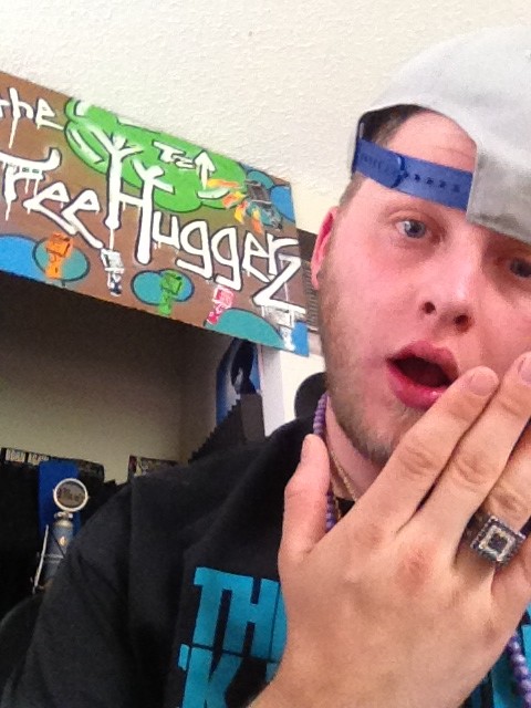 Chaseroboyto's tweet image. Hug synth #treehuggerz