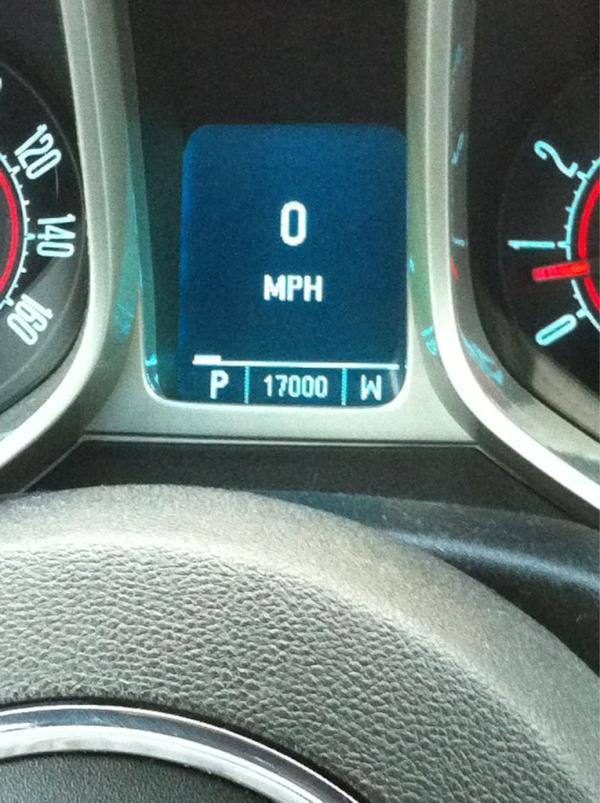 sioson_sarecen's tweet image. Way too much driving #roadproblems #longdrivetonight