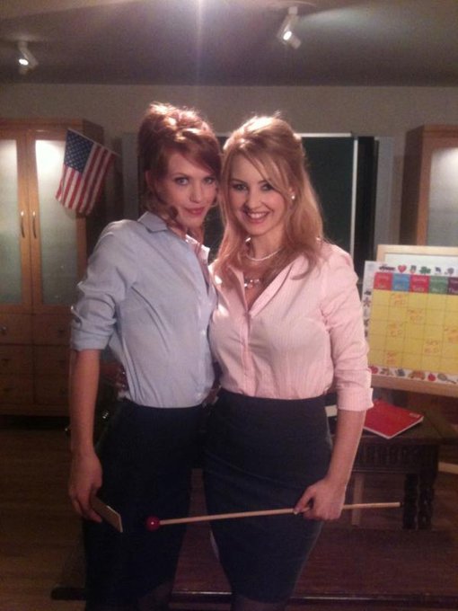 I think that's the first time  I've been a techer instead of a schoolgirl!RT:Me and @pepperkester on<a href="/tag/showtime"class="tags"><span>#showtime</span></a><a href="/tag/beachheatmiami"class="tags"><span>#beachheatmiami</span></a><a href="/tag/goodbyesouthbeach"class="tags"><span>#goodbyesouthbeach</span></a>