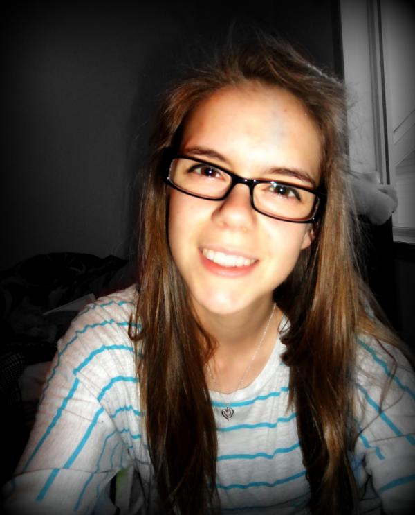 amyblumel's tweet image. New glasses!!! ...they feel like safety goggles...haha :p #illgetusedtoit