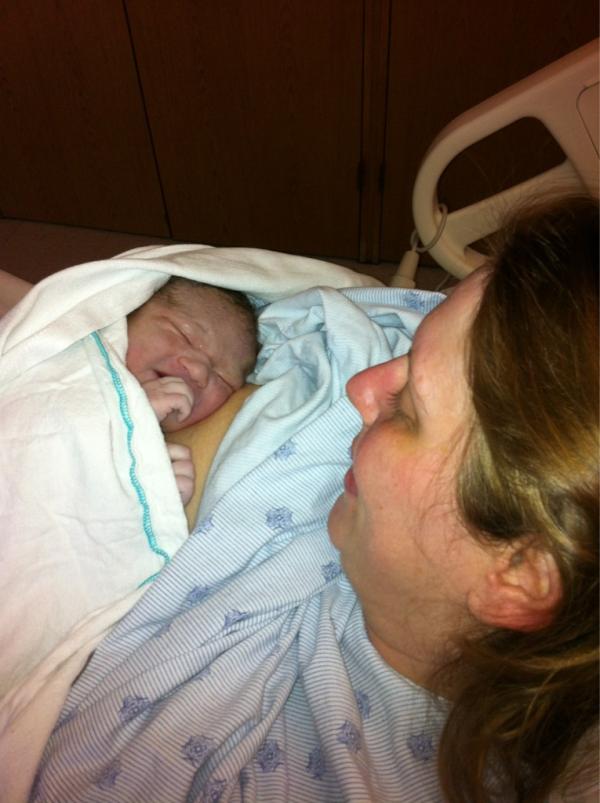 TB0392's tweet photo. Baby Inara! Born today!  8lbs 6oz!! http://t.co/gvV4URdN