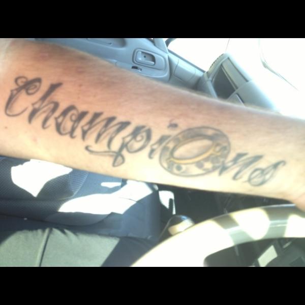 brfc332's tweet image. @brisbaneroar #orangesunday is quite simply the best sporting event in my life #willneverforgetit