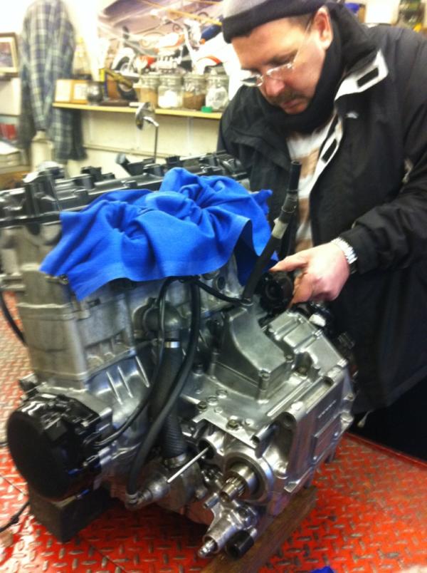 shervintab's tweet image. Just picked up the beating heart of #projectfalcon  forgot how big it is.