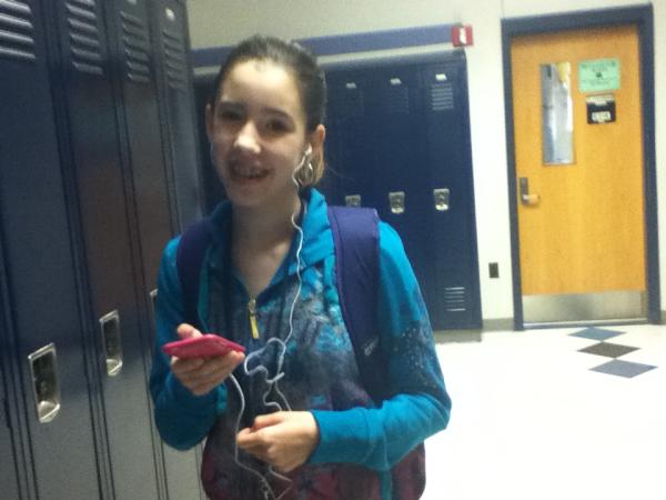 01High's tweet image. My bestie TRYING TO LOOK ALL SWEET!!