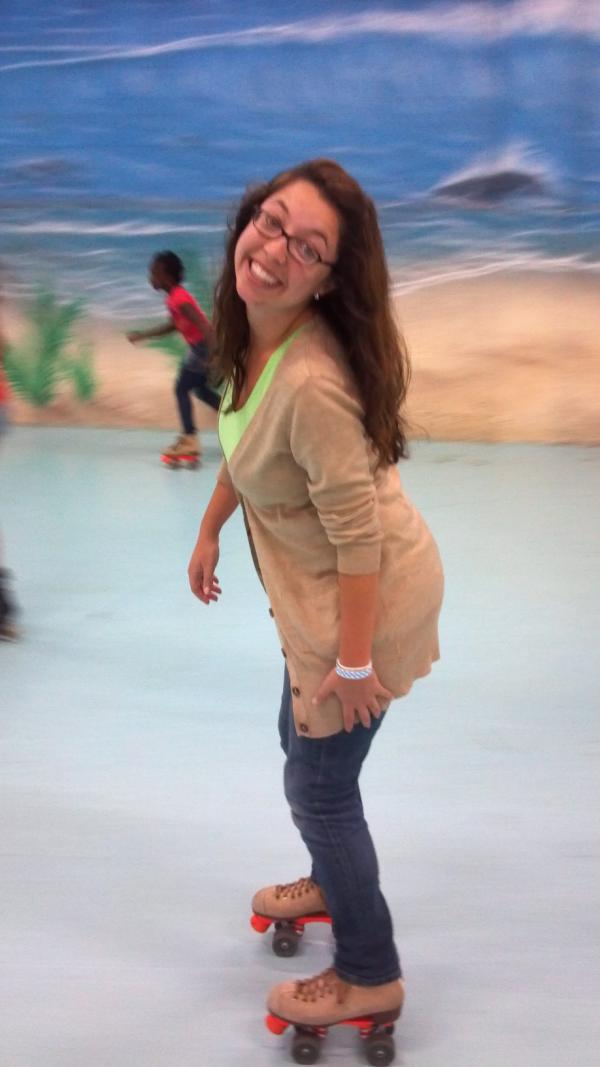 danieltansill's tweet image. @LT_NatalieA Looking cute on skates! The music hasn't changed since junior high... #throwbackdate