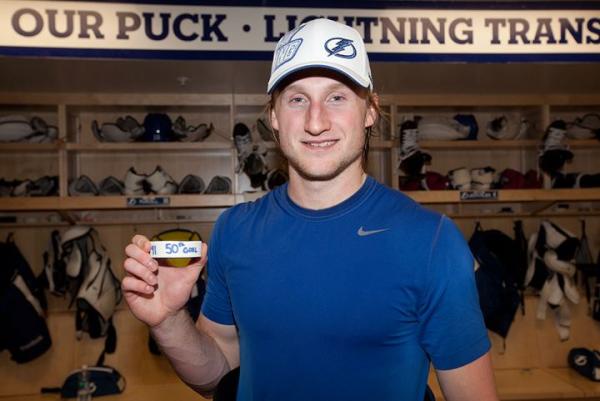jake_orourke_4's tweet image. “@Sniper_Problems: Congrats to Stamkos on his 50th snipe of the year #TrueSniper #SniperProblems http://t.co/uqFWEsGA” and with beauty flow