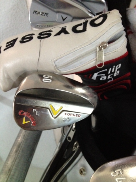 CallawayGolfEU's tweet photo. @plarrazabal's #FlipFace putter, #RAZR X Muscleback irons & newly stamped & painted Forged wedges http://t.co/PBeLLTVX