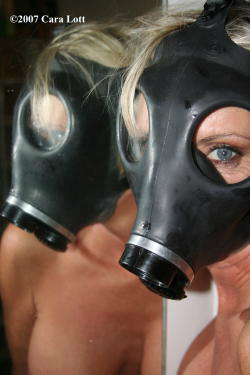 Tired of the Santa Ana Winds. It's as bad as the rain was last year. Allergy nightmare + high fire danger too! http://t.co/k1RTYNhG