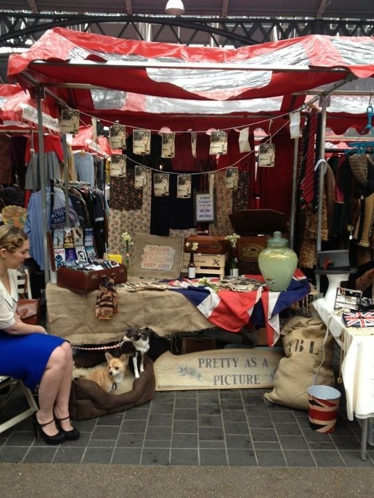 Marci_TotalMgmt's tweet image. "@Demi_Russell1: Goodnight sweetheart at #SpitalfieldsMarket xxx http://t.co/4S0otz97" amazing! #getyourticketsnow @GfiveEvents