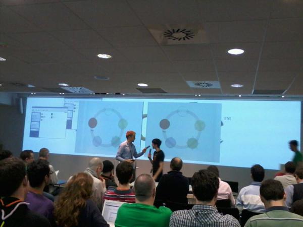 Diarmuid's tweet photo. Startup weekend prototyping workshop. http://t.co/MiTsn9w2 . @swdub http://t.co/ZNsWXD2j