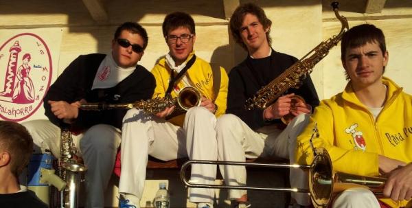 Peña La Moza (@lamoza08) on Twitter photo 