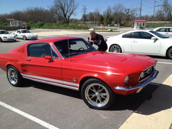 LapShare's tweet photo. Out at the time attack at @drivewayaustin. Great cars running fast times. See them on http://t.co/8kbB1jaL. http://t.co/IwVBivf3