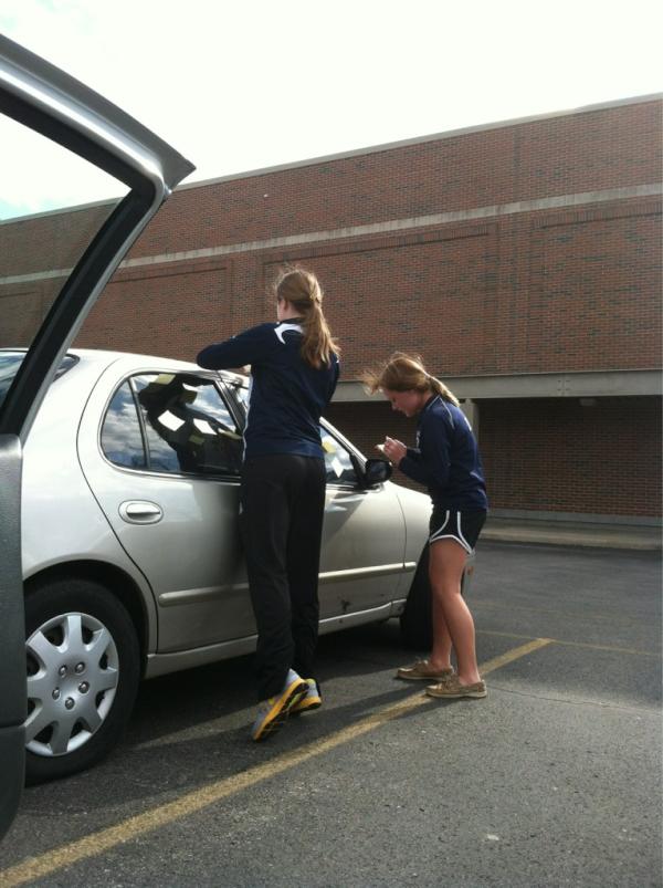 glissonupslutz's tweet image. @Just1nCrumpstl oops sorry #wrongcar @ooMYlanta @GASPER_theghost Hahahhahahaha