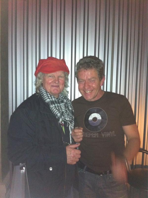 Ruthgase's tweet photo. Gezelligheid @StegemanLaren #Jos #dizzy http://t.co/6L340NBK