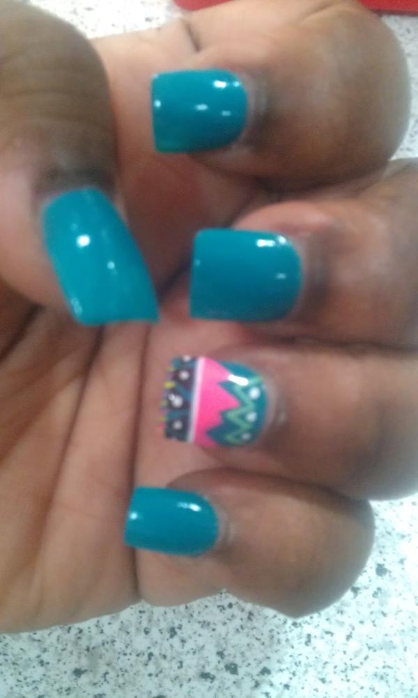 boujeehippiie's tweet image. Rockin Fly from @NICKIMINAJ #OPIcollection ....I'm loving my design too!