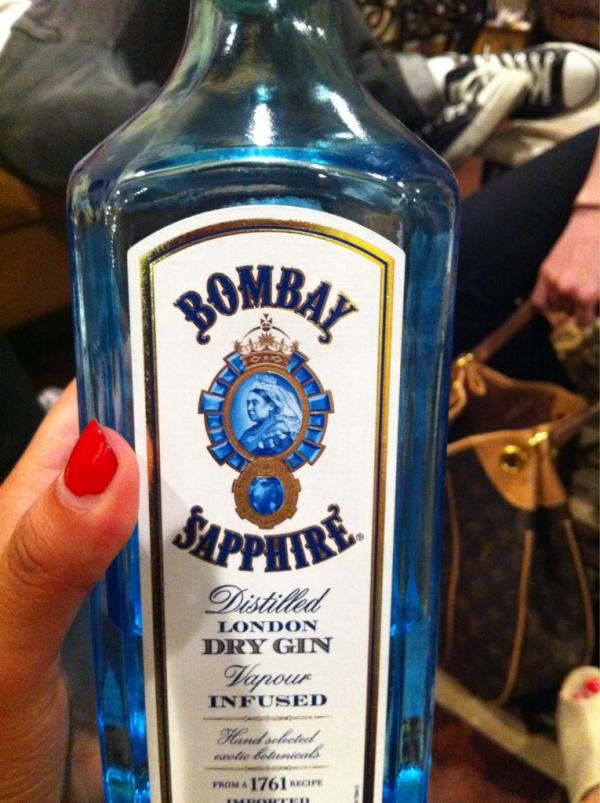 jviris2's tweet image. #bombaysippin