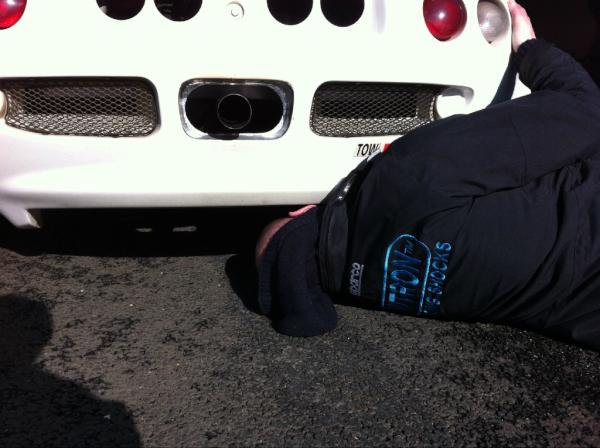 RacingShocks's tweet photo. NItron Getting Stuck In http://t.co/tUqLfcHq