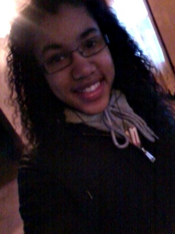 ShowMeFxckinLuv's tweet image. This Morning. My hair is wilder now with my #OneBraid.