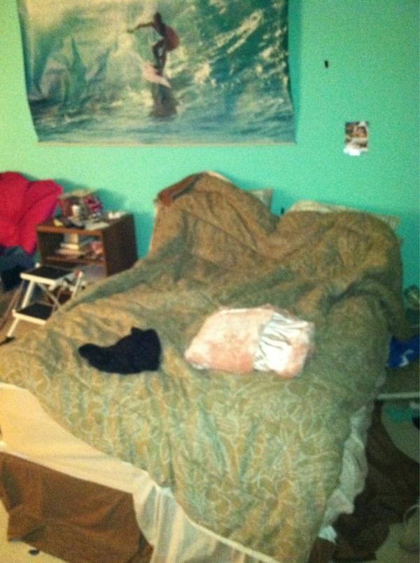 joe_vitale1's tweet image. @cacker25 @ksriegs42 @ericadevito as I go to make a coffee I see this wonderful work of art #idbedead