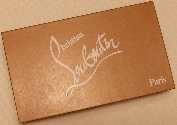 C_Loubous_lover's tweet photo. who doesn't love seeing this? http://t.co/gebOmevW