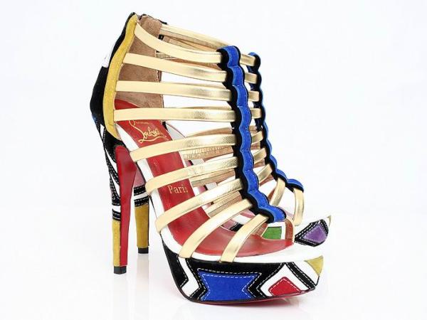 C_Loubous_lover's tweet photo. seriously wow! http://t.co/6SeL1HOw