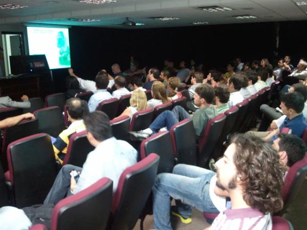 RT <a href="/Jambreiro/">Cervejaria Jambreiro</a>: E os associados da <a href="/AcervAMineira/">AcervAMineira</a> vieram em peso!