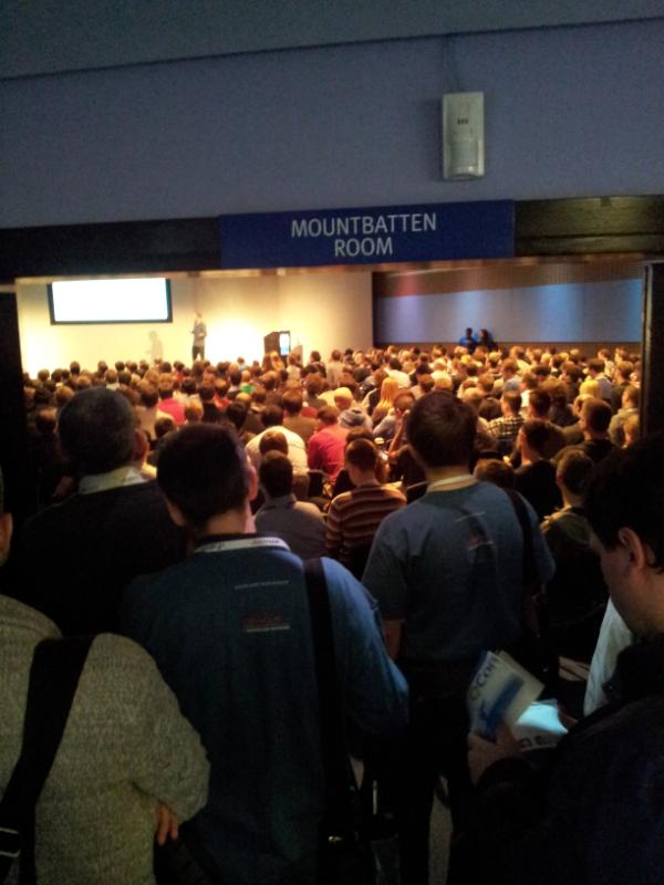 drunkcod's tweet image. .@tastapod holding court at #qconlondon. Yes he&apos;s good enough it&apos;s worth standing where I do.