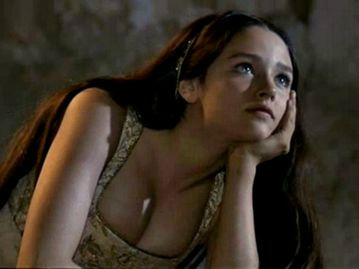 TheRealRomeoMon's tweet photo. You're so pretty #blindingbeauty http://t.co/hGFOQ4QD