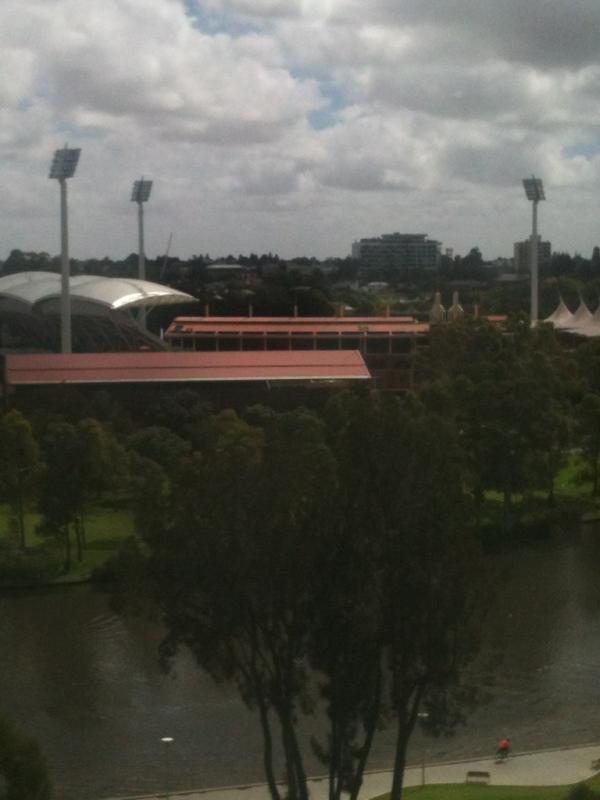 bobbyjchance's tweet image. Singles beds at 5 star hotel. Hmmm #notdoing at least the view is pleasant!