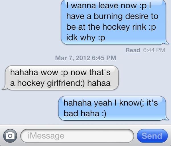 ariellemhb's tweet image. #puckslutproblems haha #hockeygfprobs I&apos;m #addicted