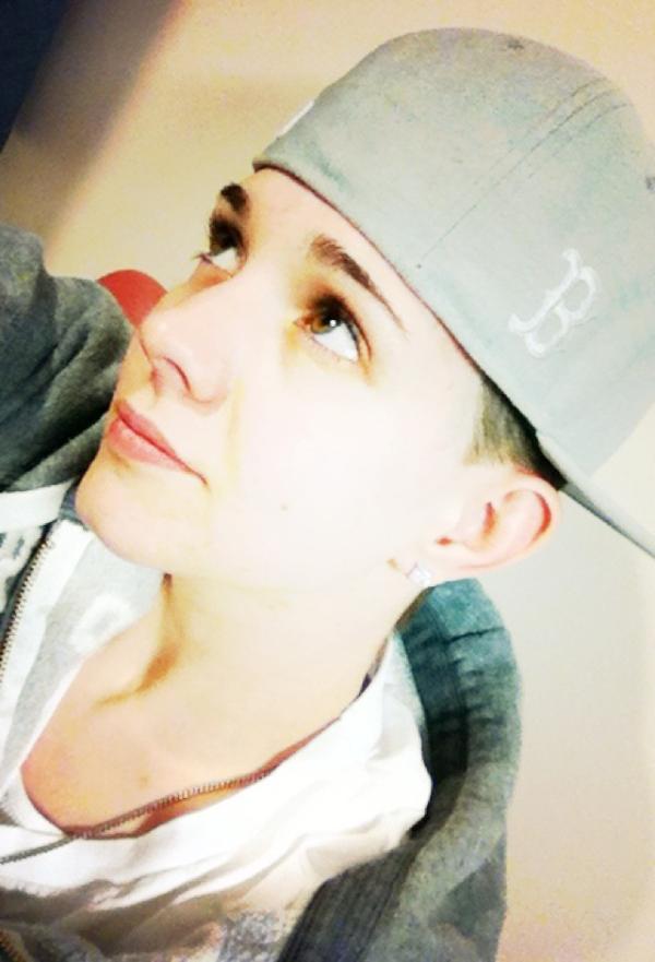 tateskyler7's tweet image. #HotGurlProblems