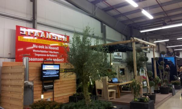 Spaansen_TBM's tweet photo. #spaanse tuin en #bestratings materialen staat dit weekend op de beurs #afrit71 in wieringerwerf komt u ook? http://t.co/HwJCdyXZ