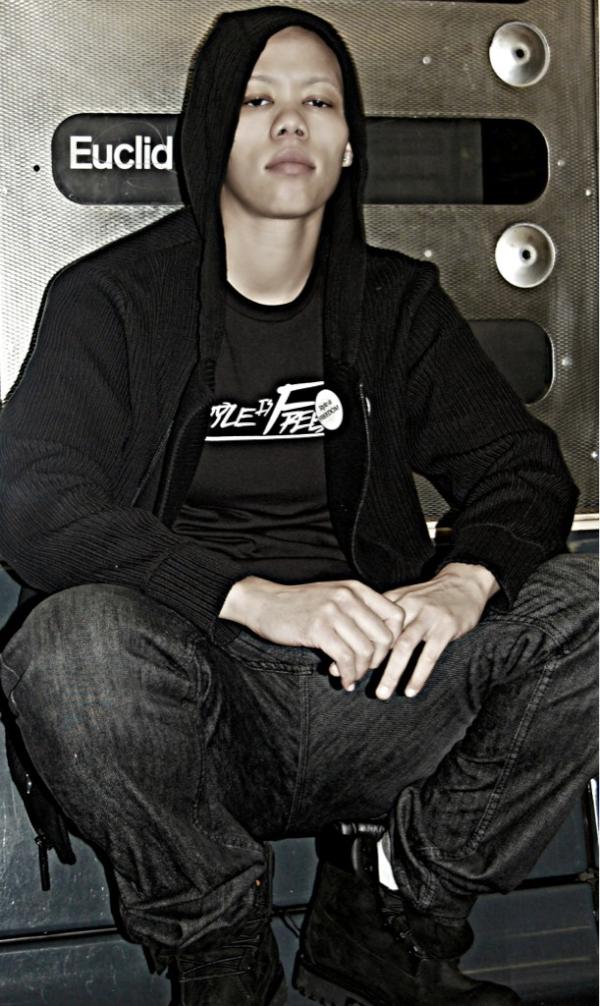 TOMBOI301's tweet image. #StyleisFreedom clothing soon come #TheCollection