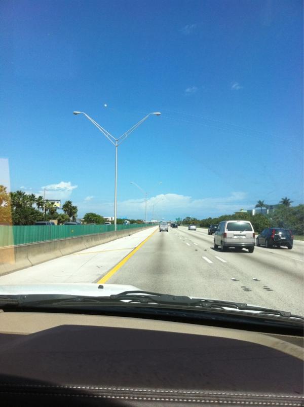 JoelD111's tweet photo. On the road to daytona supy and weather is looking good http://t.co/p9ORAukN